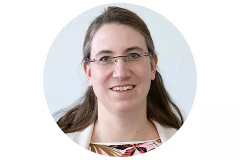 Portrait von Dr. Julia Bruchmann