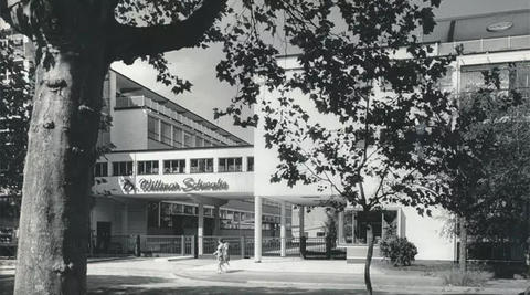 Historische Aufnahme der Pforte von Dr. Willmar Schwabe